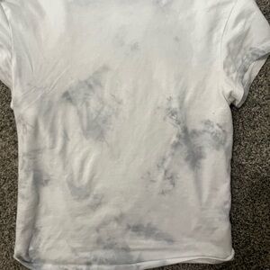 Wild Fable White and Gray Tie-Dye Tee